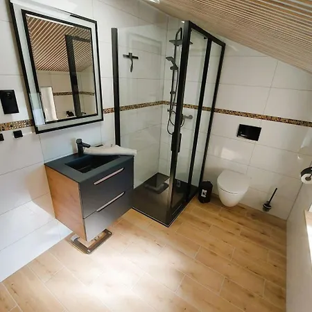 アパート Mit Eigenem Parkplatz By Interhome